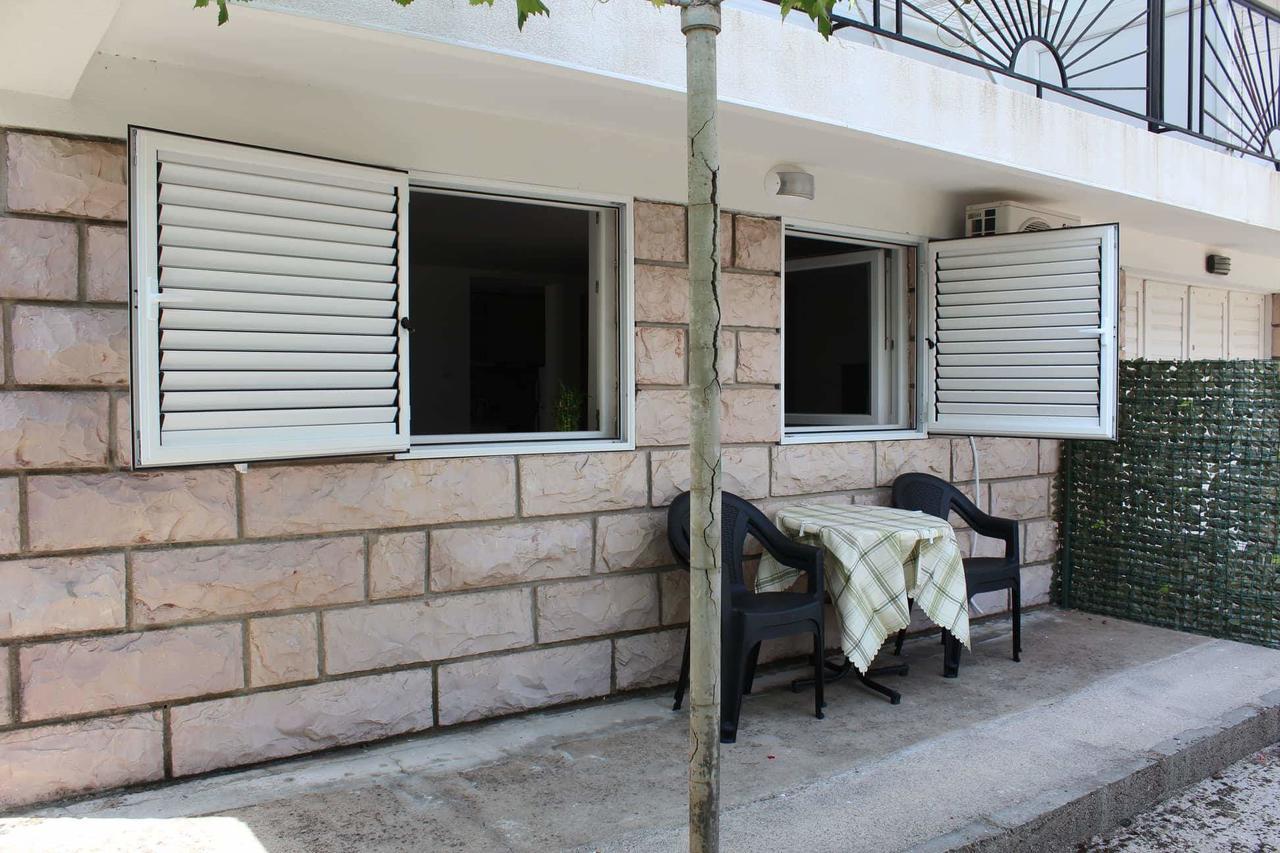 Seaside Apartments And Rooms Kotor Exterior foto